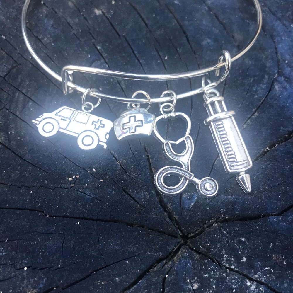 Thanks giving Nurse/Doctor charm bracelet - Picture 4 of 6